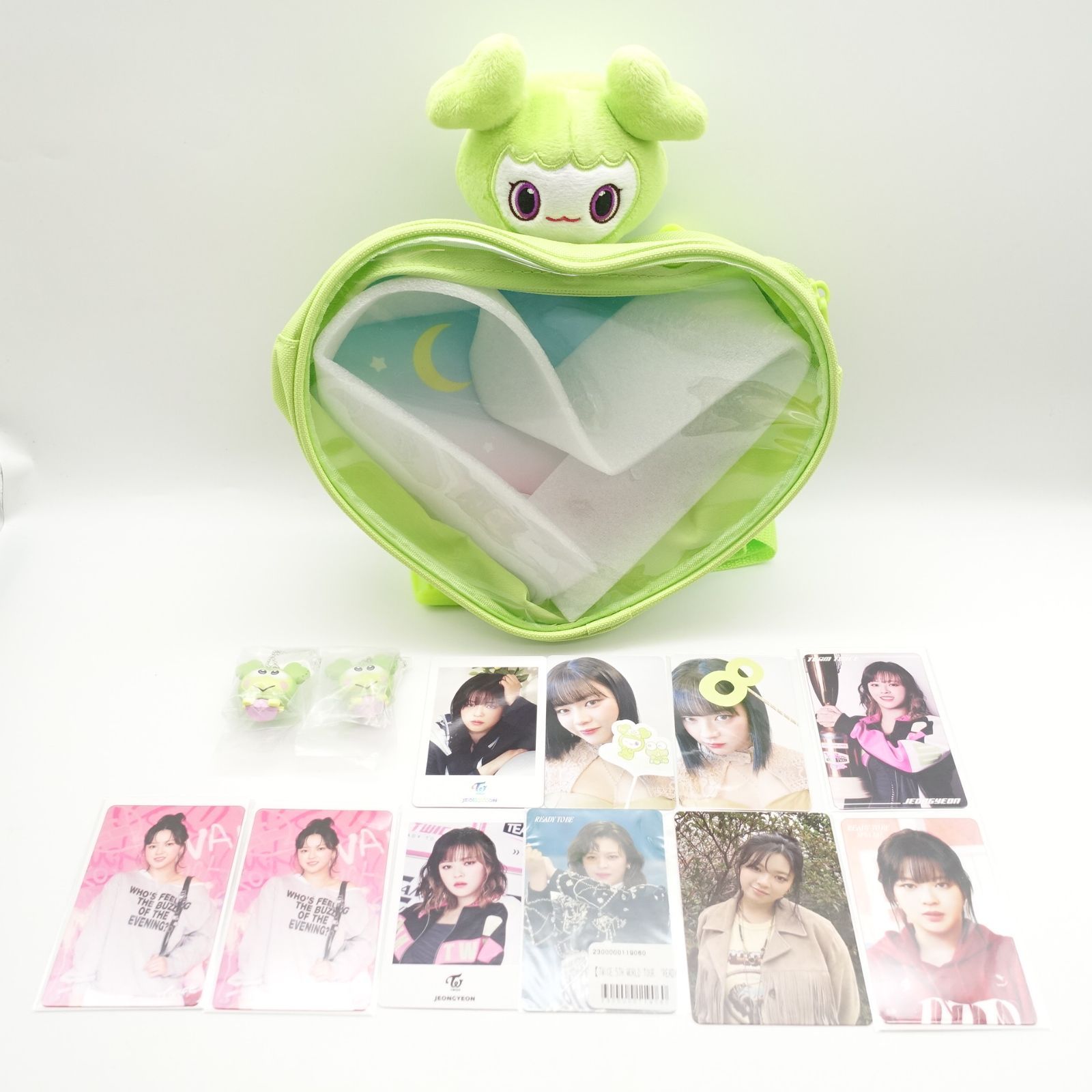 TWICE LOVELYS ジョンヨン ジョンブリー ぴょこきゅん ボディバッグ