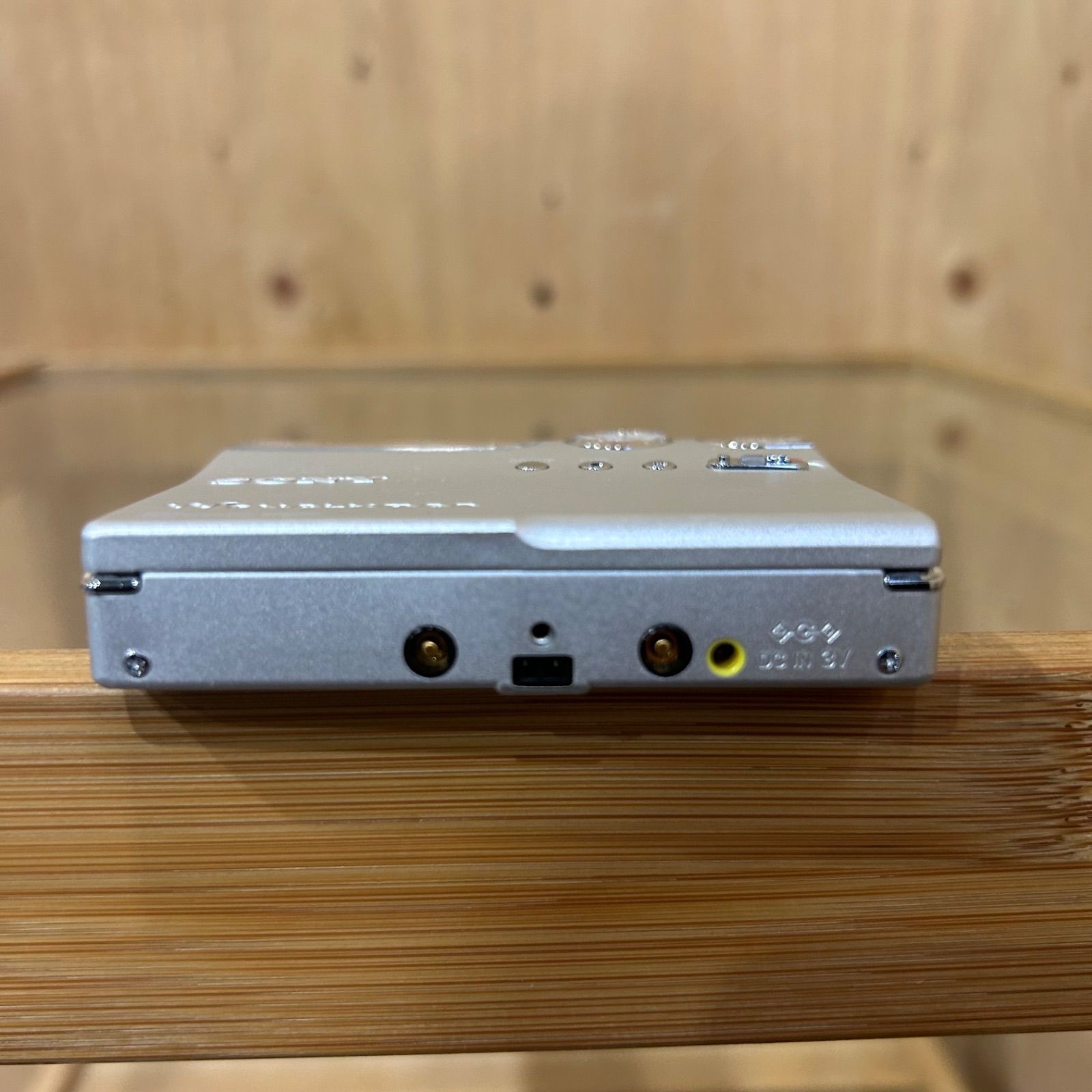 SONY ポータブルMDレコーダー MZ-N910 　② Amazon.co.jp: SONY MZ-N910 D MDウォークマン (オレンジ) : 楽器