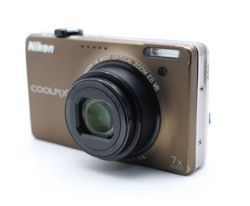 NIKON COOLPIX S6000 コンデジ デジカメ ブラウン Amazon.com : Nikon Coolpix S6000 14 MP Digital Camera with 7x