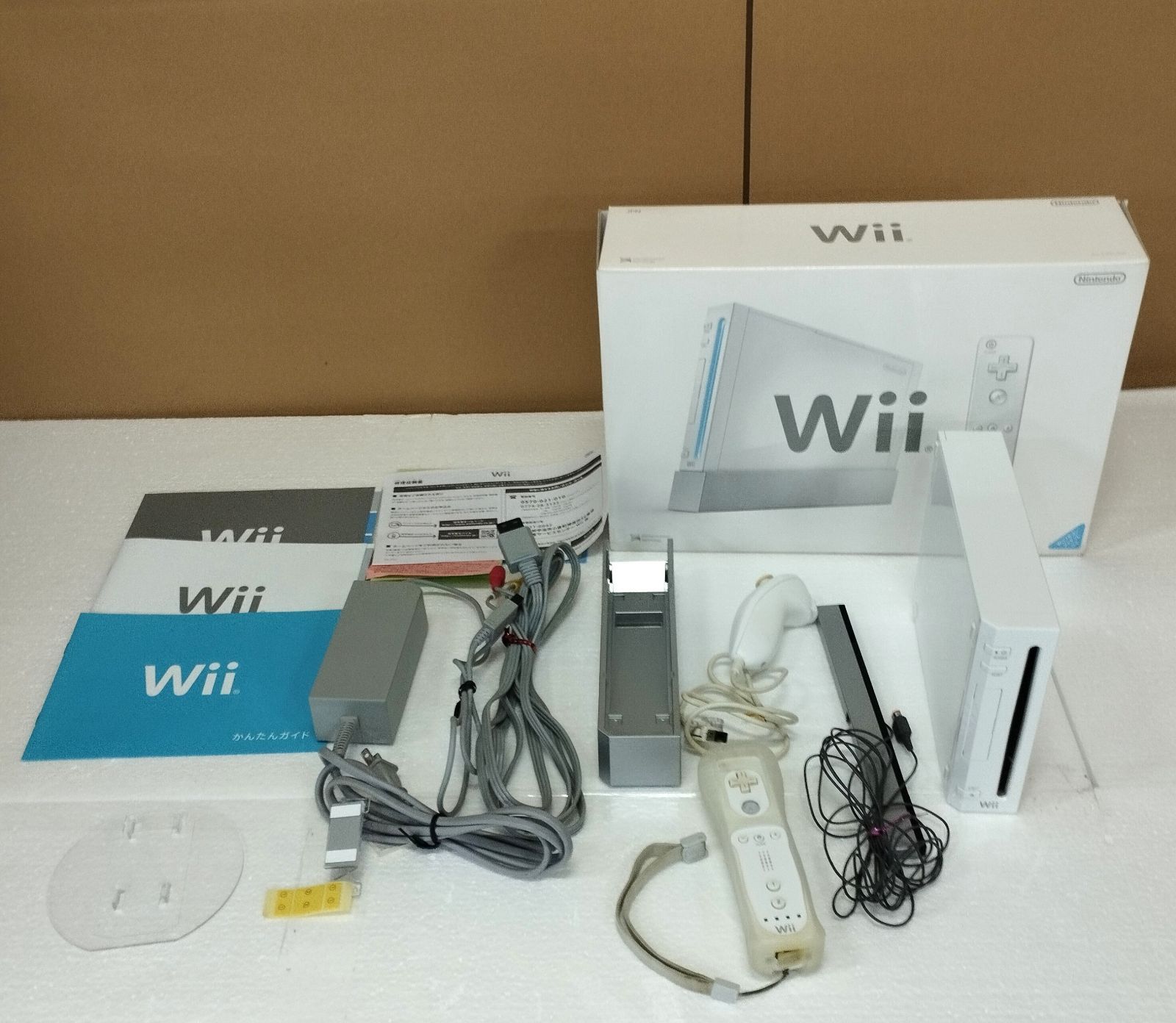 D21710】Nintendo Wii 本体 ＋ Wii Fit バランスWiiボード - メルカリ