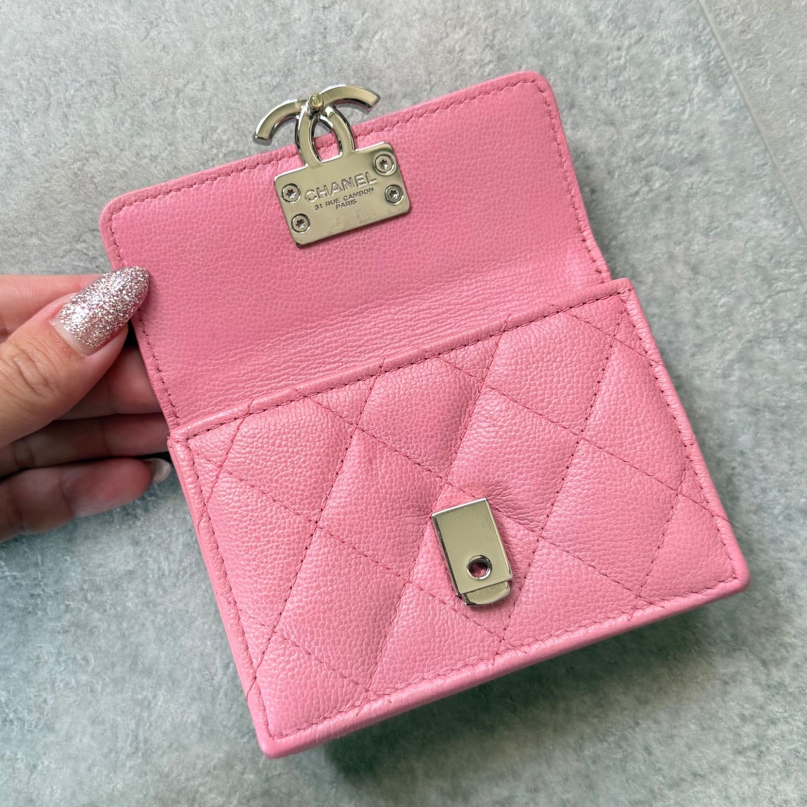 CHANEL シャネル ハーフココ スモールフラップウォレット キャビア 
