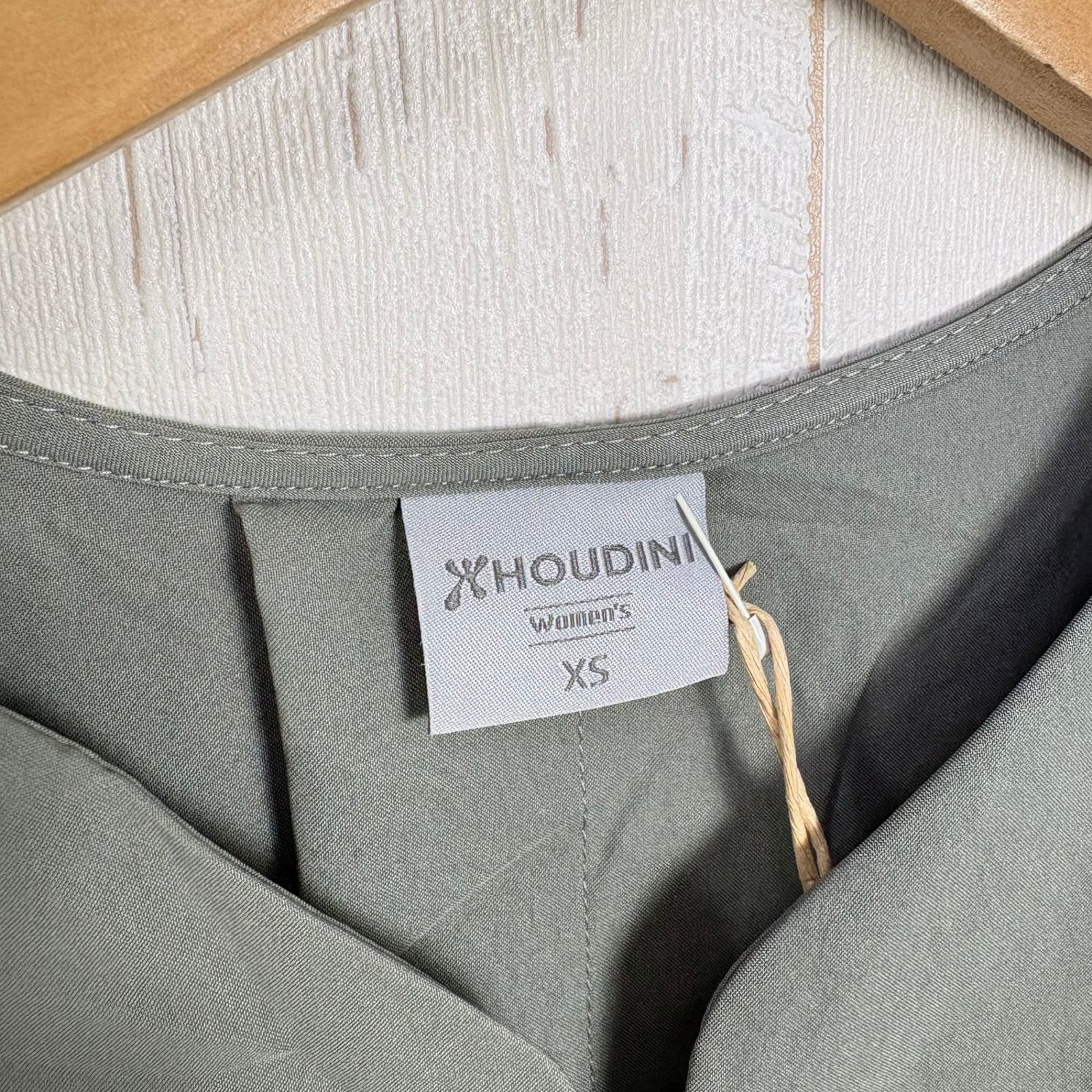 【Women's XS グレー系】 Houdini ( フーディニ ) ウィメンズ コスモ トップ W's Cosmo Top 138724 GEYSER GREY z00055965 GEYSER GREY 化繊 ✉️Women's XS グレー系 Houdini ( フーディニ ) ウィメンズ コスモ