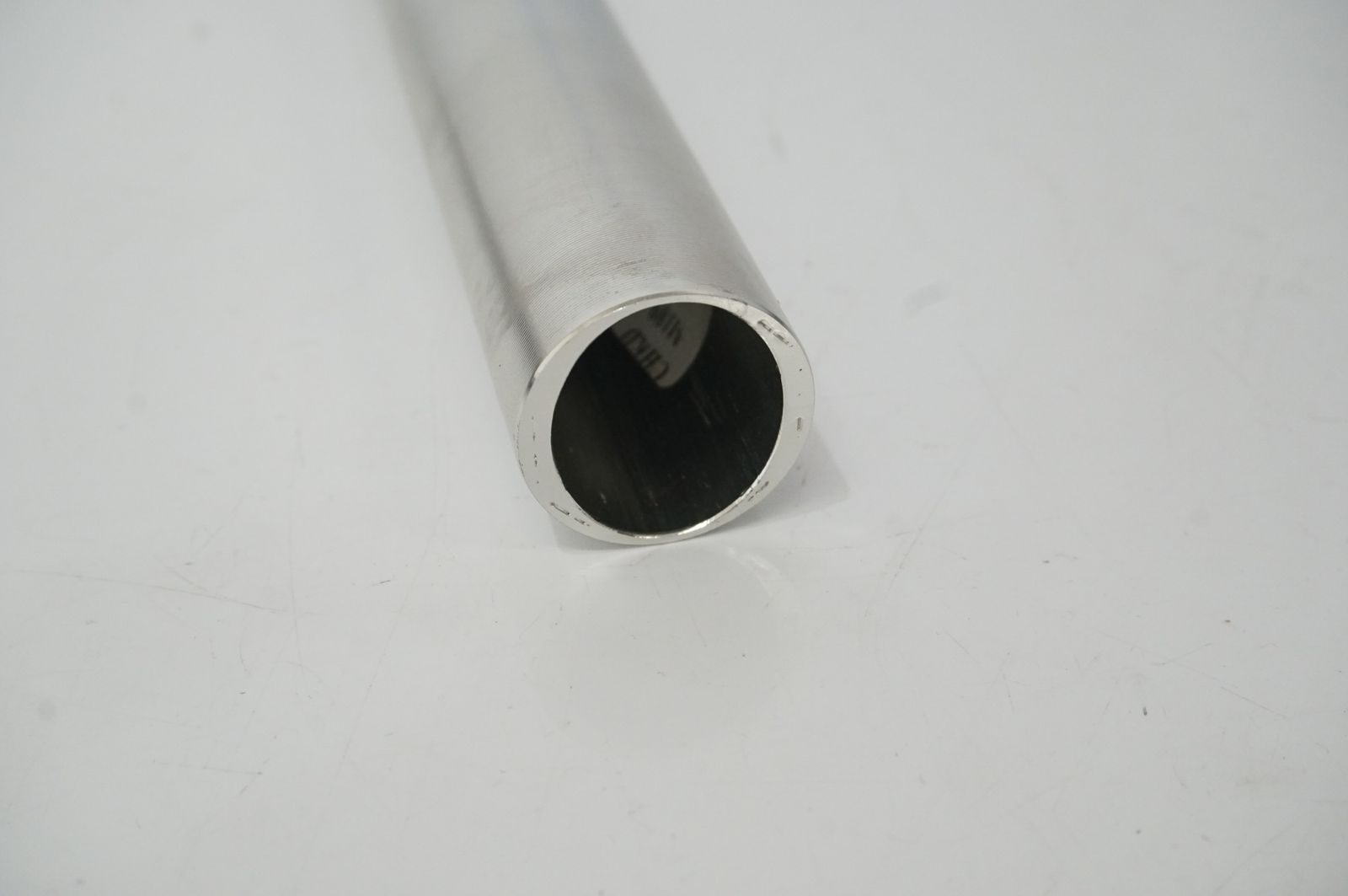 THOMSON 「トムソン」 ELITE SP-E101 φ27.2 330mm シートポスト / バイチャリ浜松店