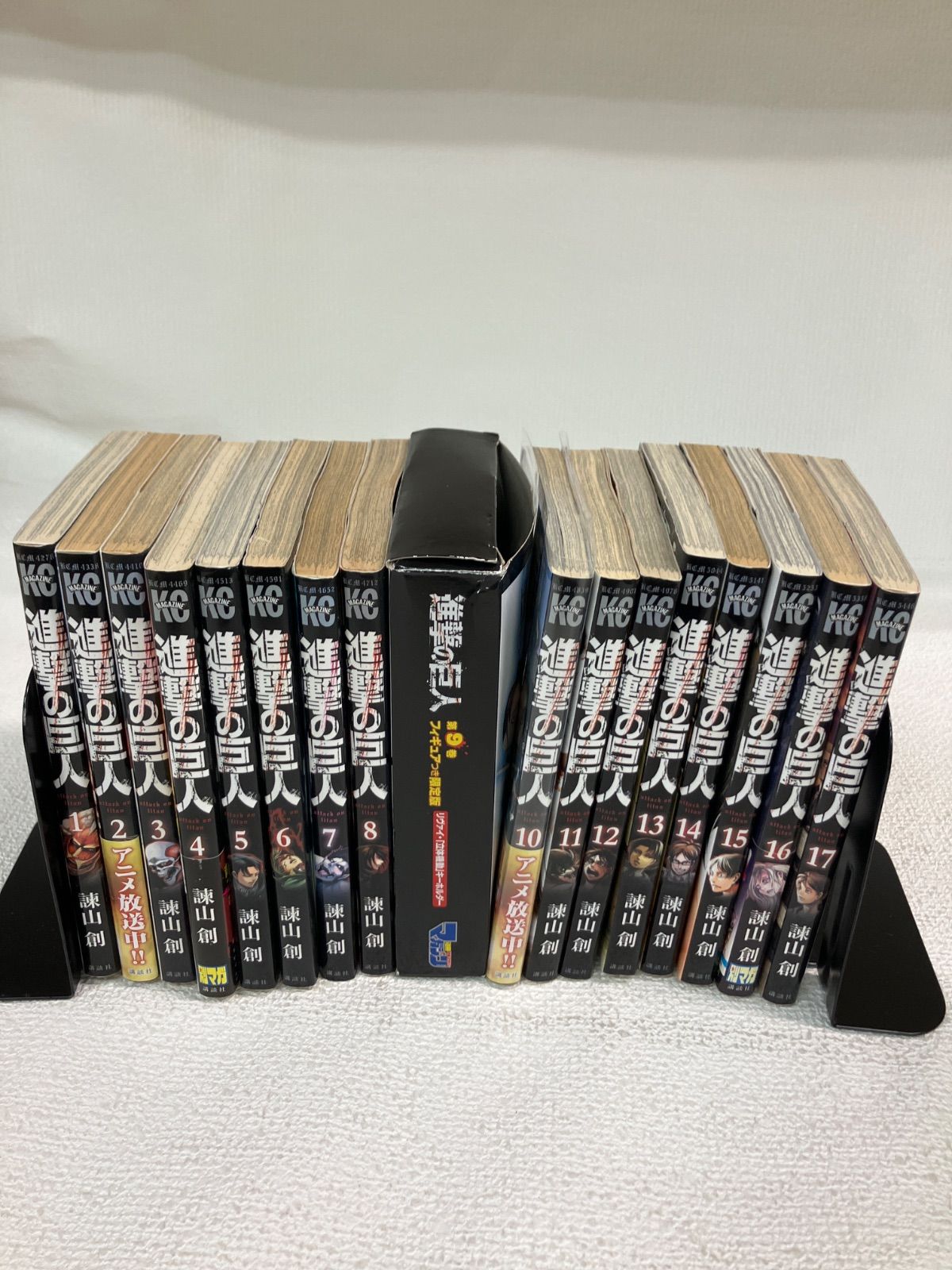 ☆②【未開封4冊】進撃の巨人 1巻～34巻 コミック全巻セット＋関連本2