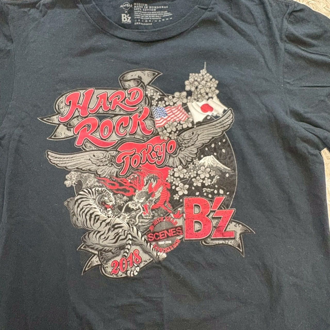 B'z SCENES ハードロックカフェ Tシャツ 【公式通販】