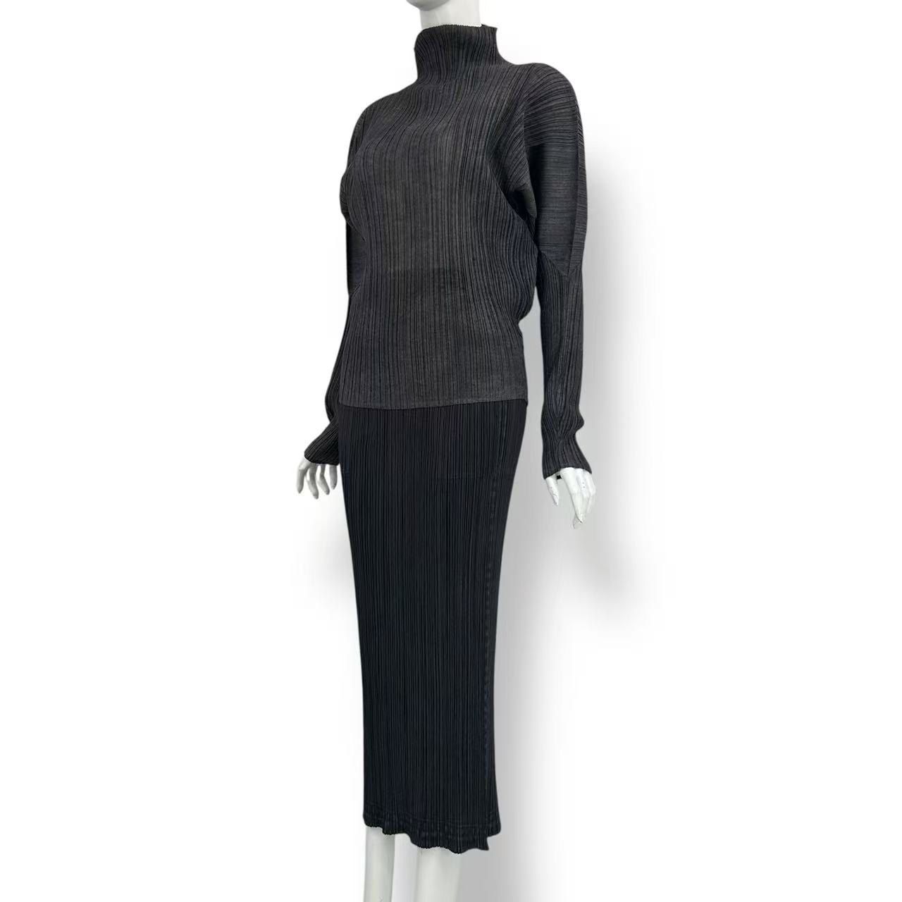 ISSEY MIYAKE プリーツロングスカート 極美品 ISSEY MIYAKE イッセイミヤケ PLEATS PLEASE プリーツプリーズ