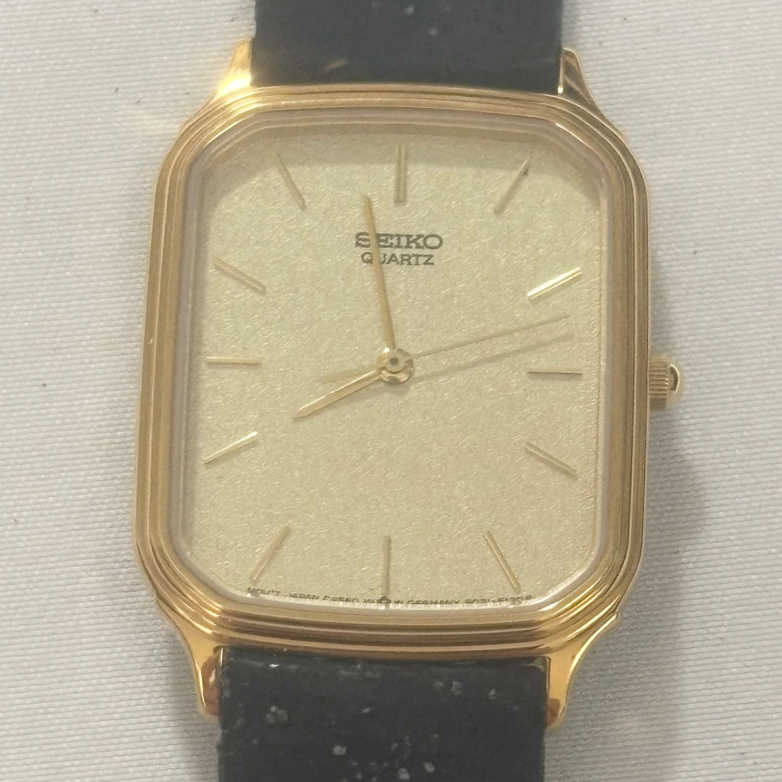 送料無料】SEIKO/セイコー/9021-5090/ゴールド×ブラック/クォーツ