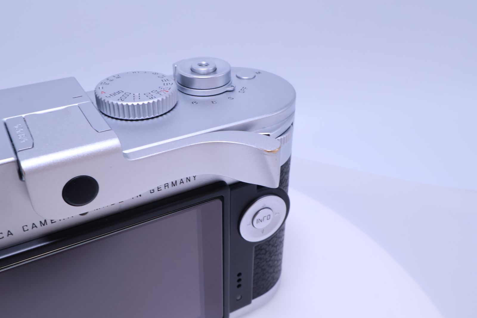 LEICAにて点検済 極美品】LEICA M シルバークローム ボディ - メルカリ