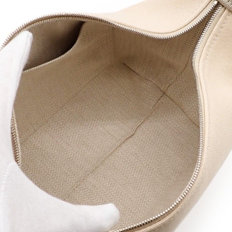 Buy from Japan Easily