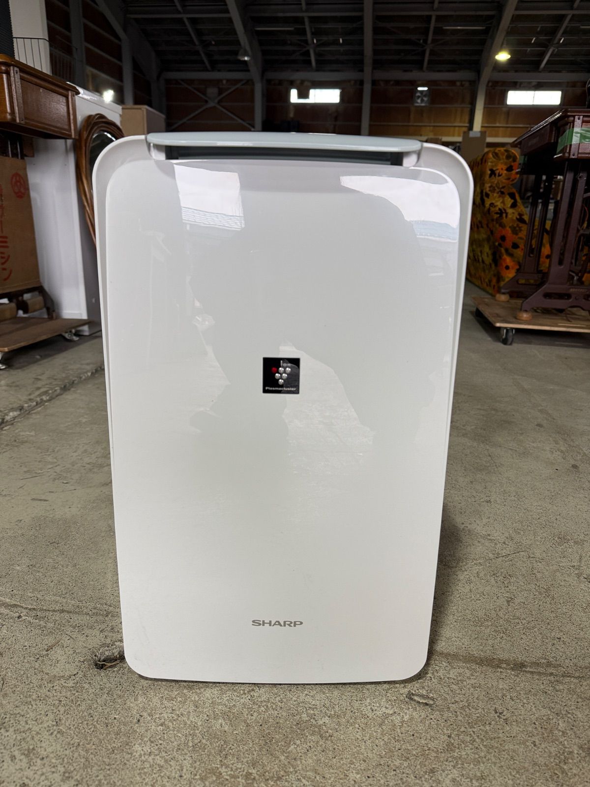 2023年製SHARP CV-R71-W 除湿機 ホワイト SHARP CV-R71-W 除湿機 ホワイト 2023年製 コンプレッサー式 - メルカリ