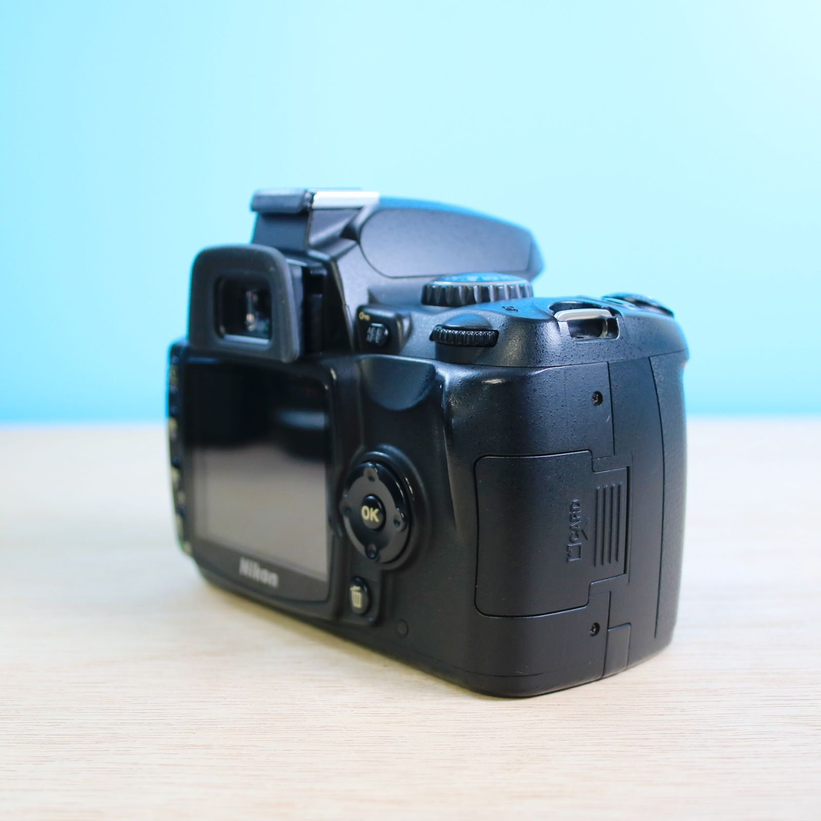 完動品❁ Nikon D40 ニコン カメラボディ 充電器付き バッテリー付き