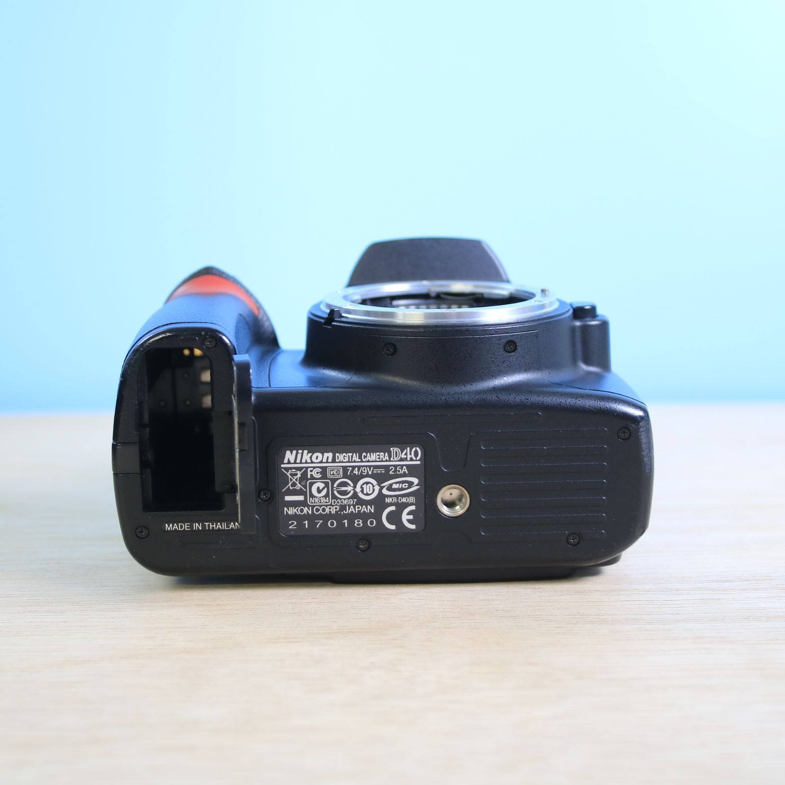 完動品❁ Nikon D40 ニコン カメラボディ 充電器付き バッテリー付き