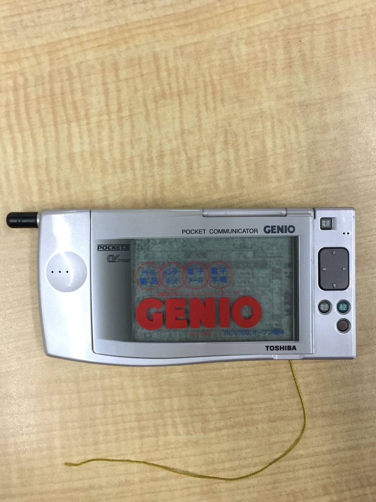 モックアップ GENIO PCV100 TOSHIBA PHS M342