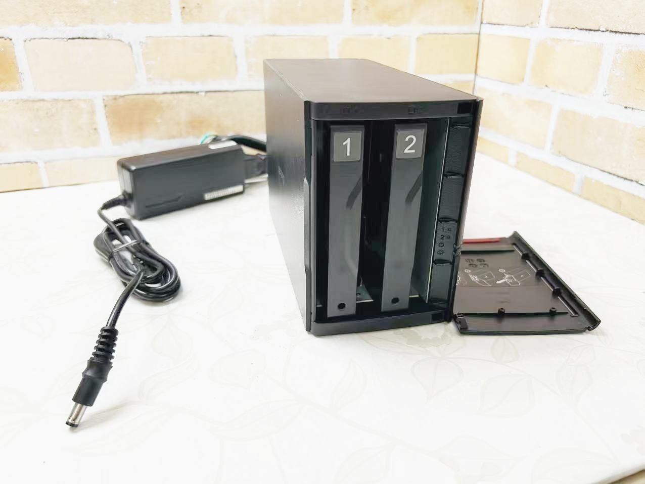 ケースのみ✨ BUFFALO LinkStation LS220DG HDD バッファロー リンクステーション LS220DGシリーズ ネットワークHDD 2