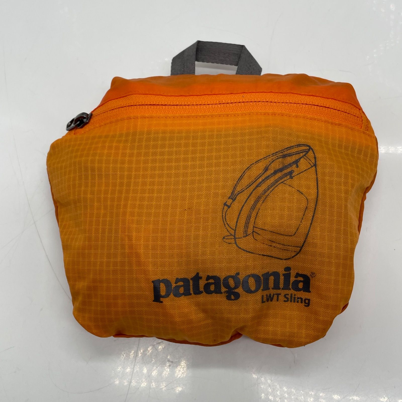 パタゴニア patagonia オレンジ ショルダーバッグ　スリングバック BN8563○patagonia パタゴニアライトウエイト トラベルスリングバッグ