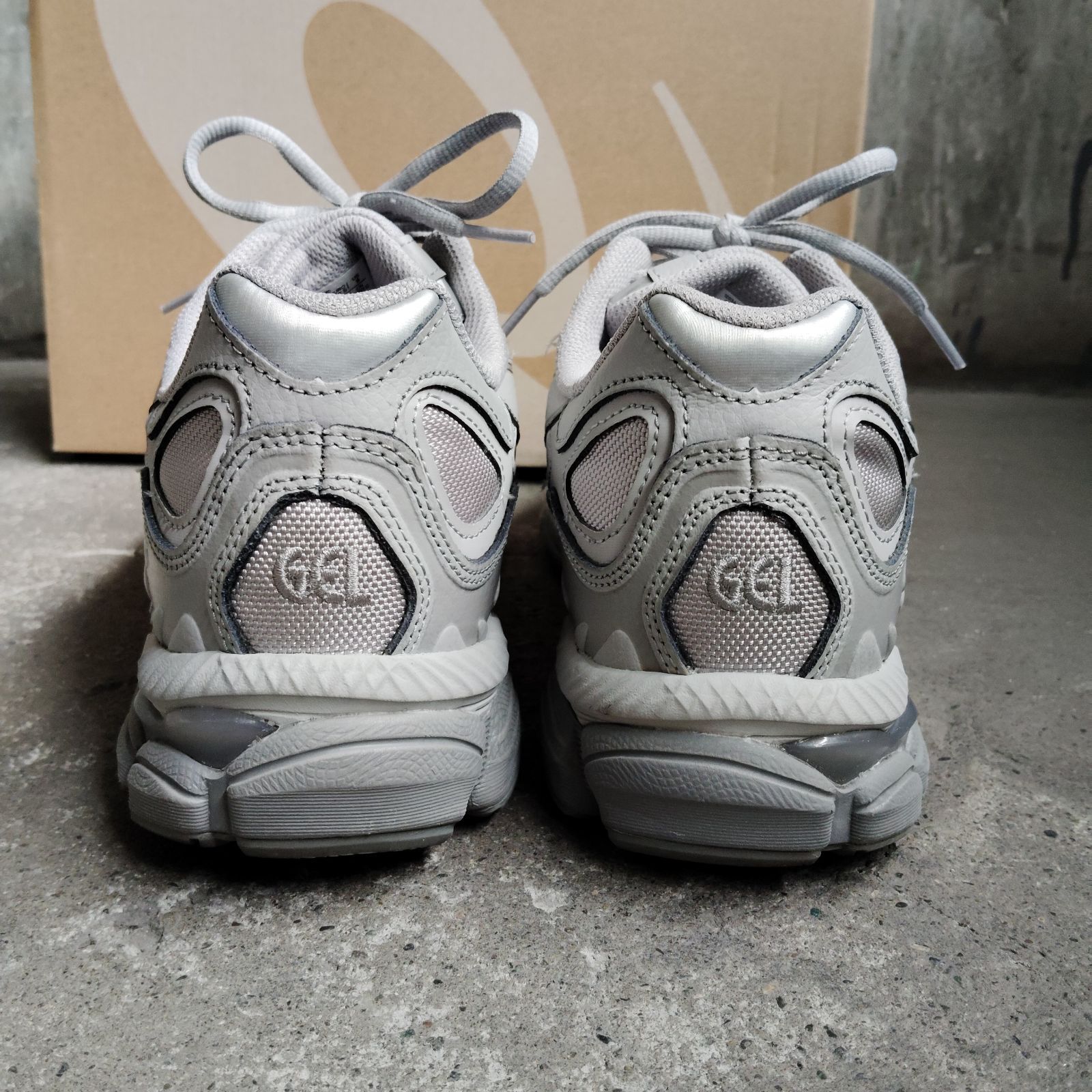 asics GEL-NYC CEMENT GREY 27cm アシックス ゲルNYC セメントグレー