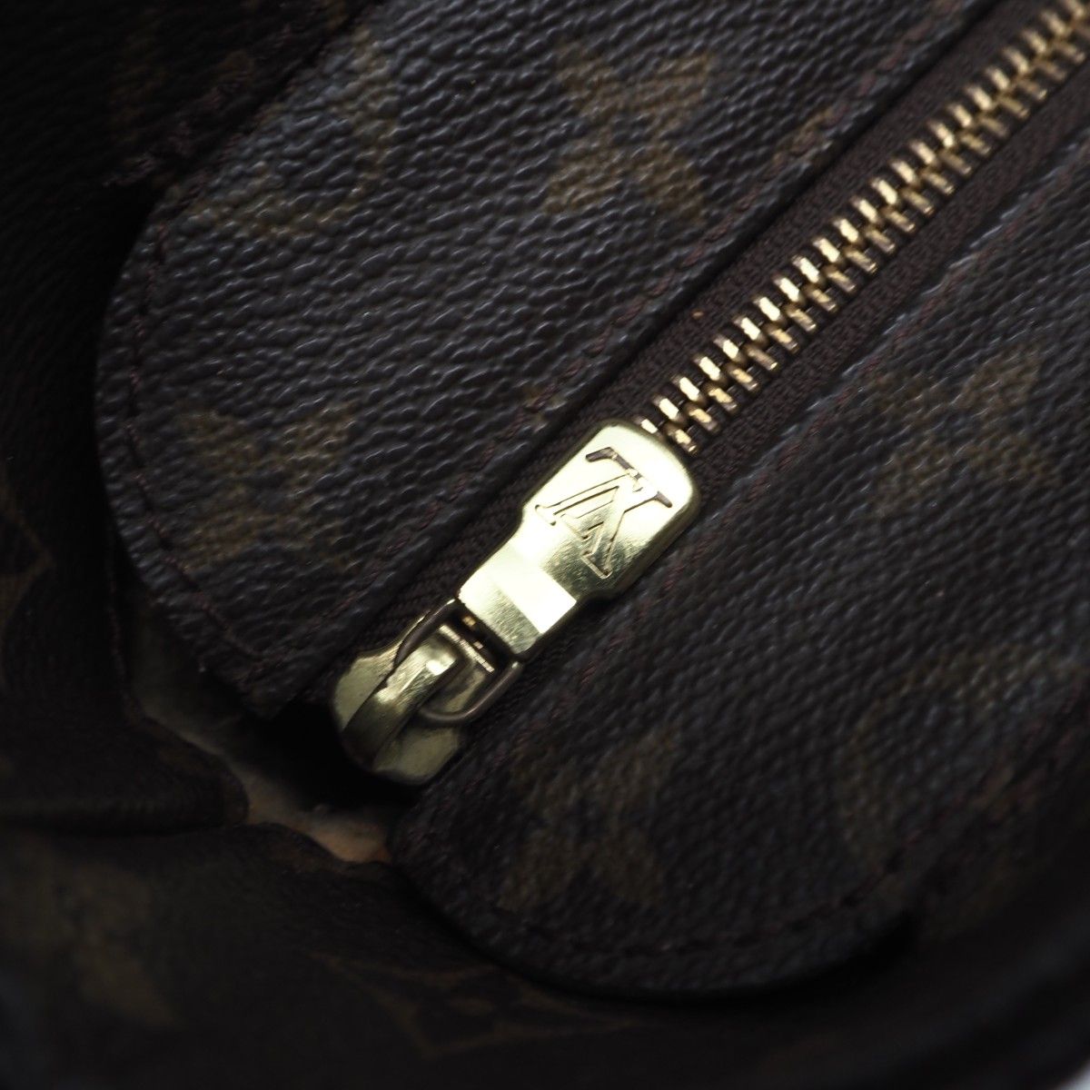 Buy from Japan Easily