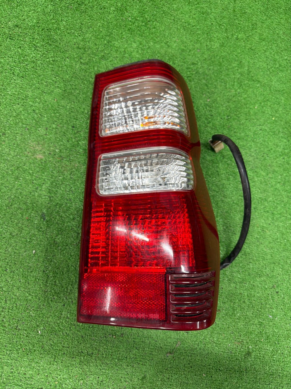 三菱 パジェロミニ H58A H53A H59A 純正 右側 テールランプ IMASEN