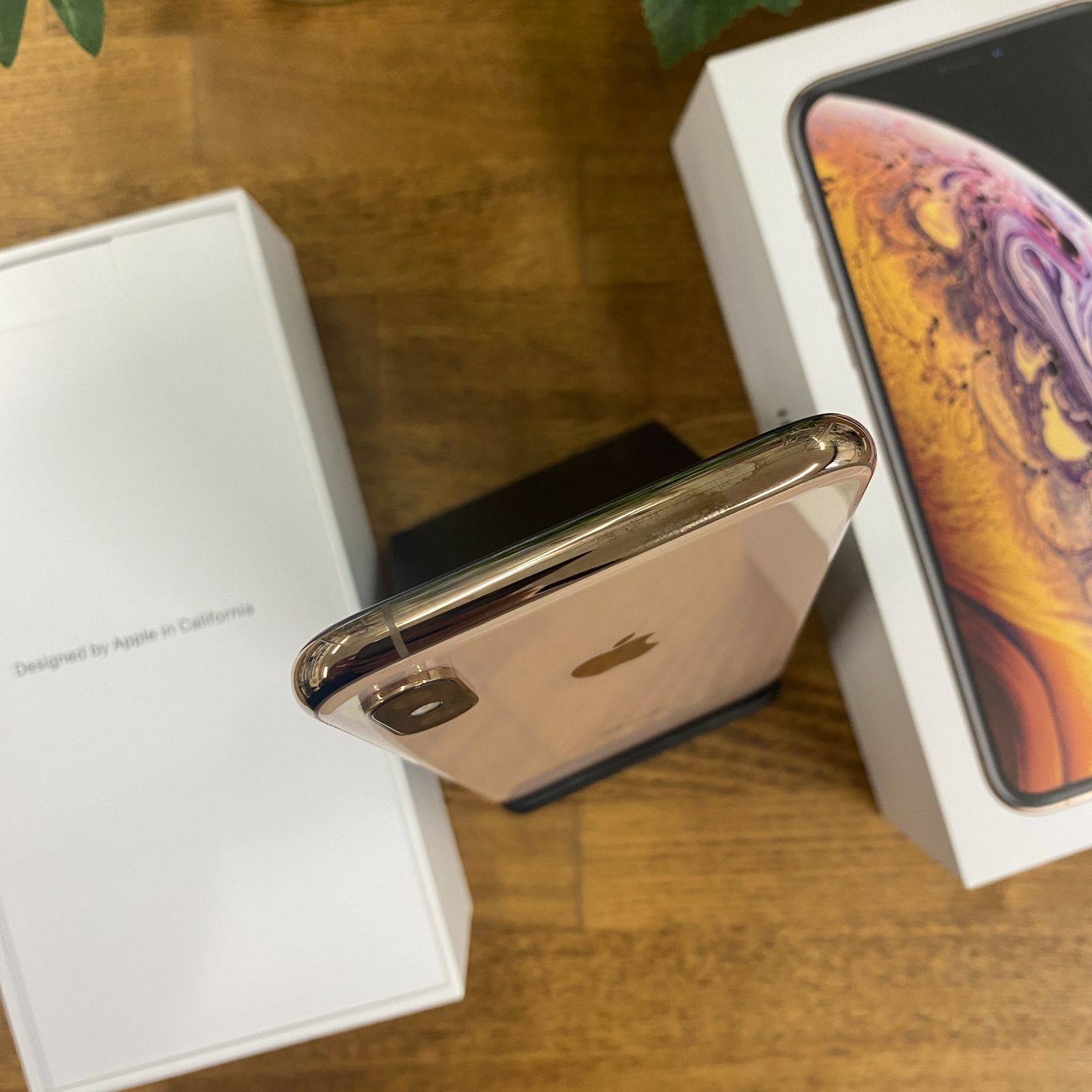 iPhone XS 64GB ゴールド SIMフリー Aランク - メルカリ