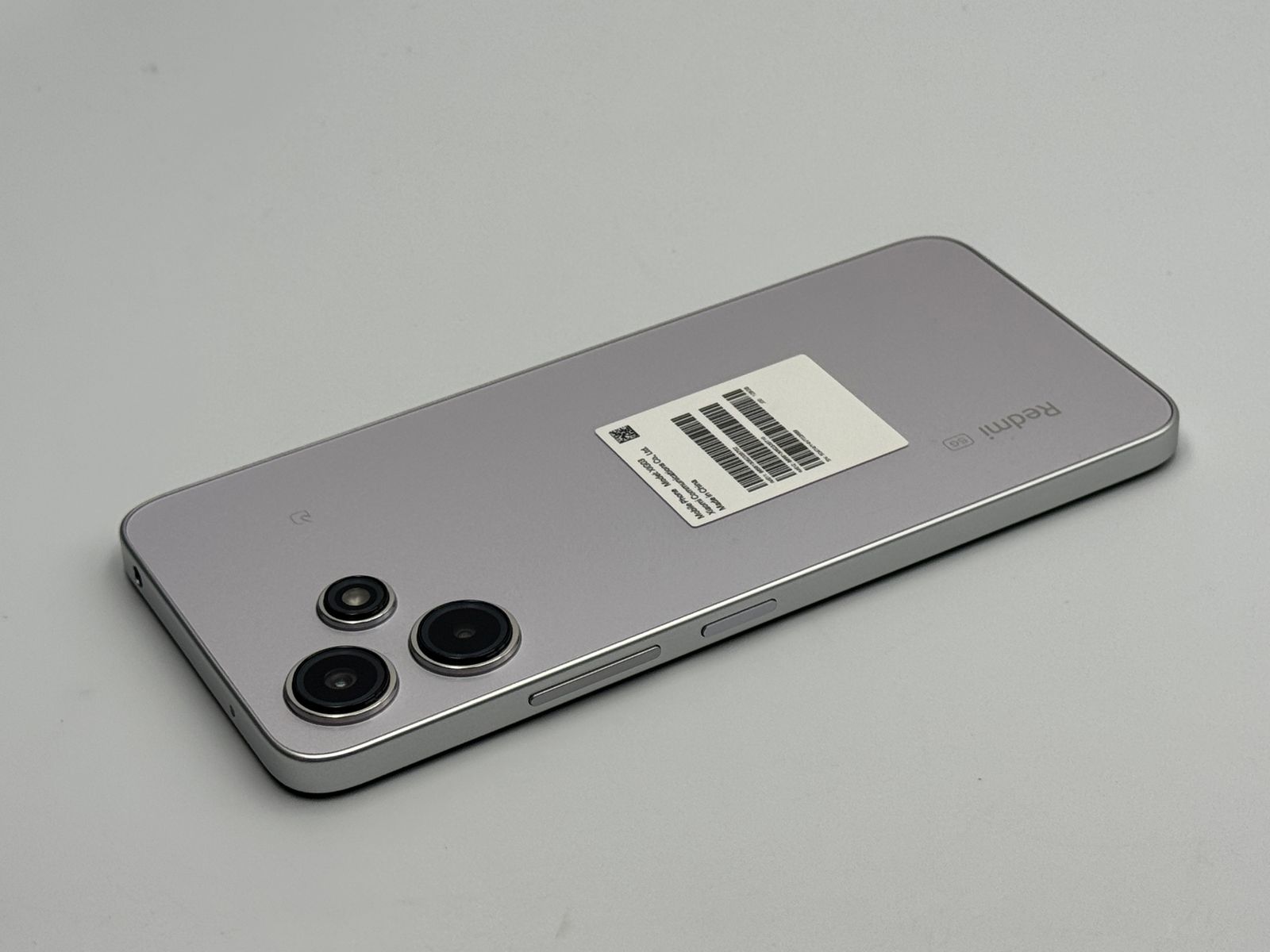 redmi 12 5G 128/4GB ポーラーシルバー REDMI 12 5G | Xiaomi 日本 | すべての仕様と機能