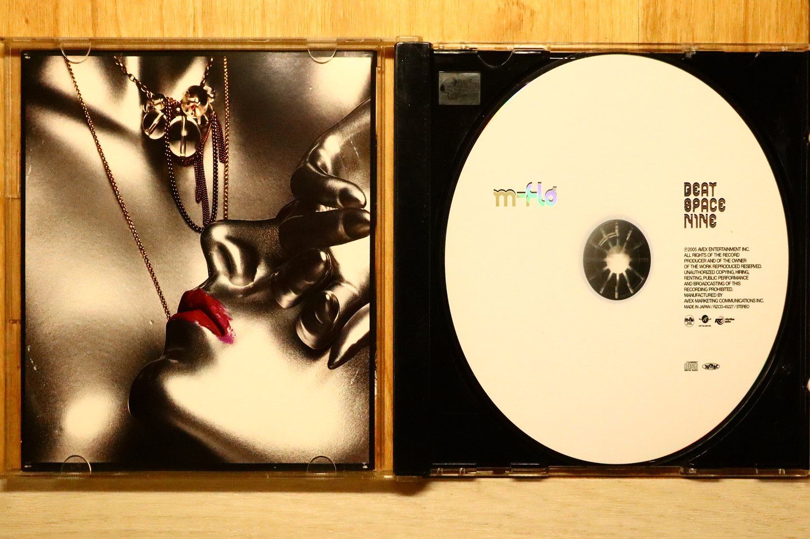 M-Flo  SPACE NINE vol.1 加藤ミリヤ　未使用送込 Amazon.co.jp: BEAT SPACE NINE-Special Edition- m-flo (DVD付