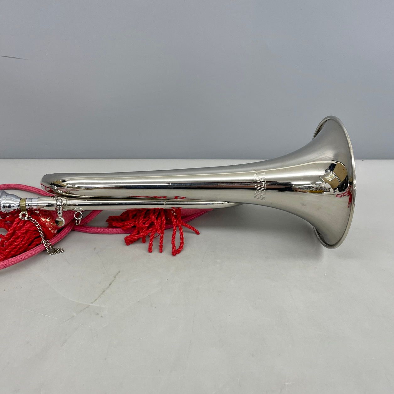 HOLST ホルスト ラッパ 信号ラッパ 金管楽器 信号ラッパ 3つ巻き HOLST ホルスト - メルカリ
