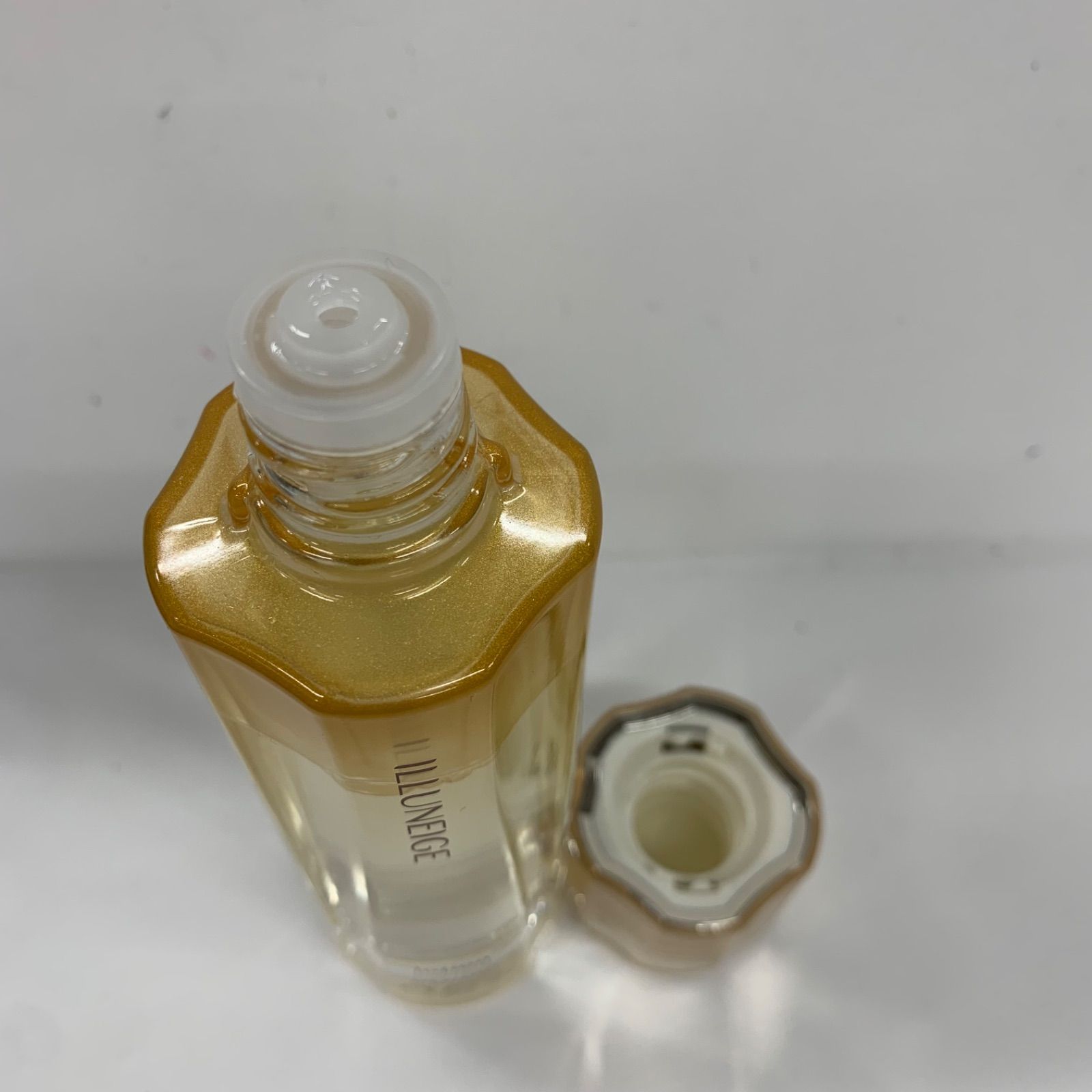 メナード　イルネージュローションC 130ml ミルクC 90mlセット メナード イルネージュローションC 130ml ミルクC 90mlセットの通販は