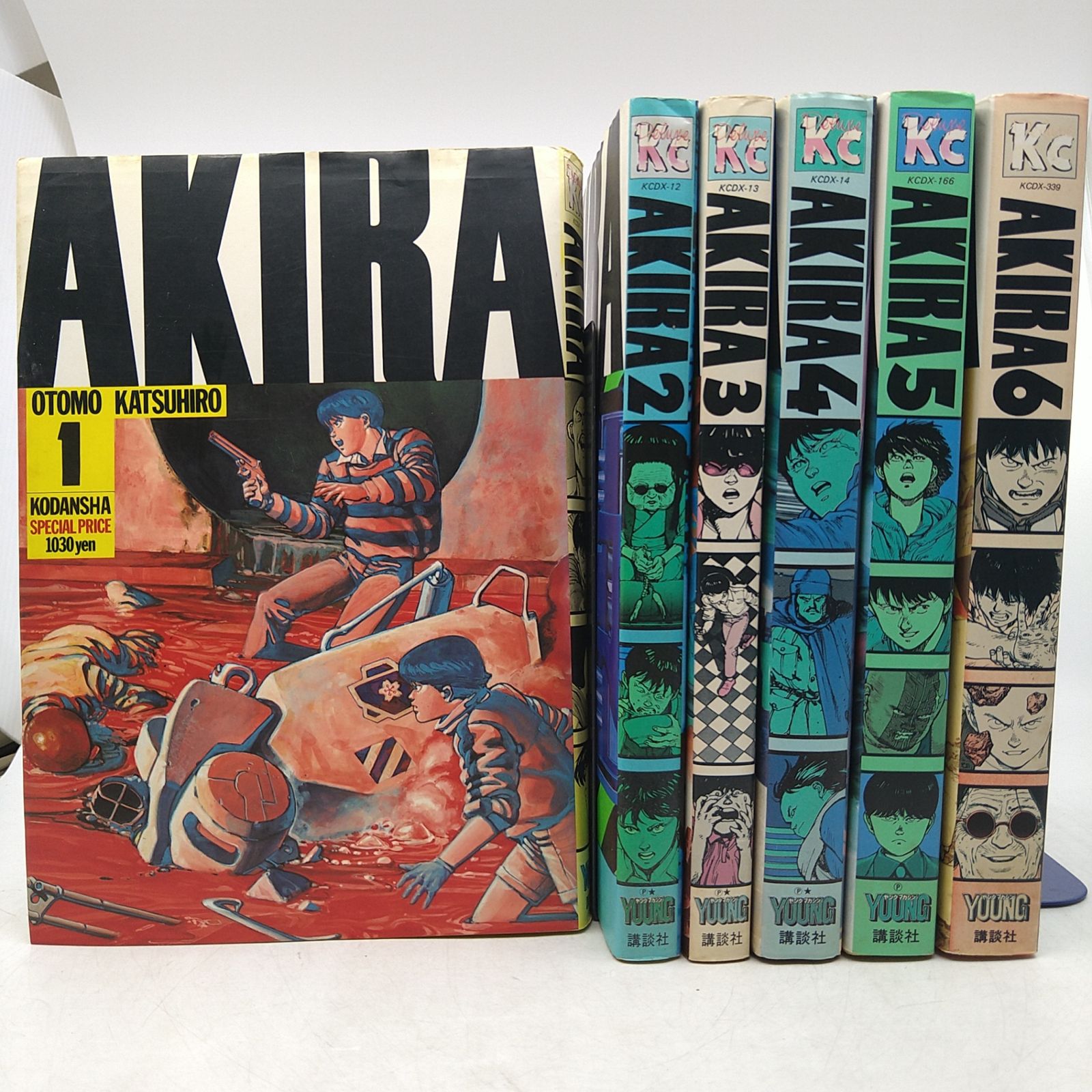r*o様 AKIRA KCデラックス 全6巻セット AKIRA 全6巻完結セット(講談社KCデラックス)□大友 克洋 – Books