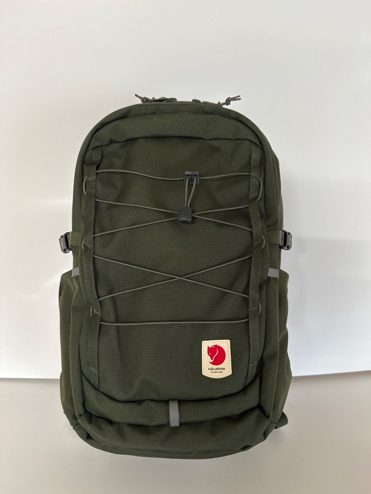 【新品未使用】FJALL RAVEN 23349 フェールラーベン バックパック リュック SKULE 20 DEEP FOREST O/S