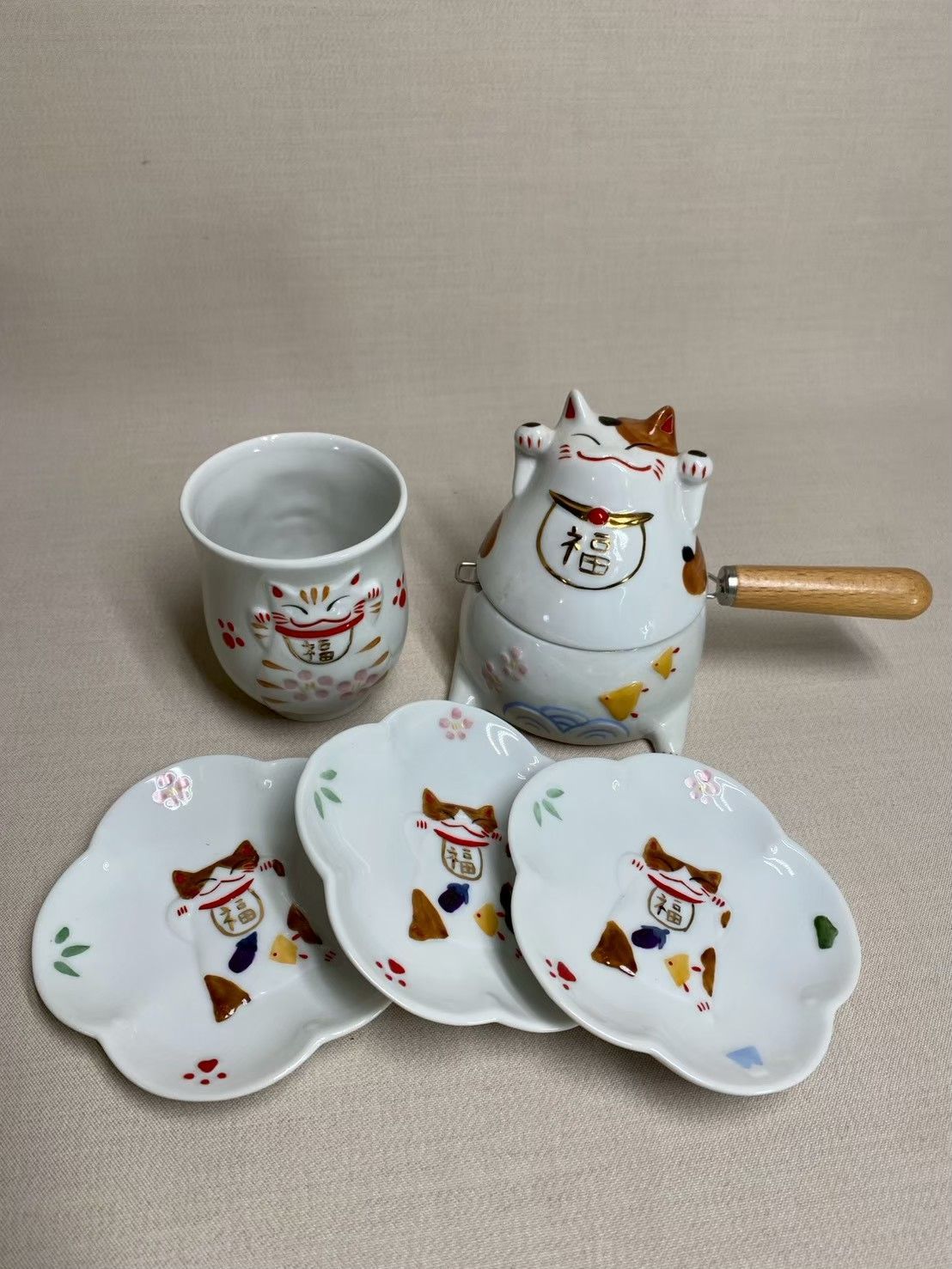 猫舎道楽堂本舗 美品☆招き猫 急須 湯呑み 小皿 5点セット 陶器 茶器