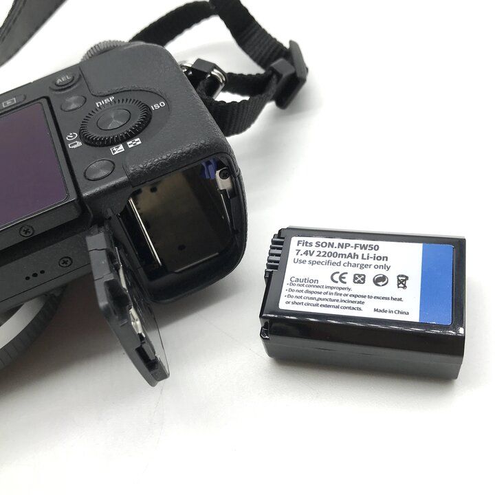 SONY α NEX-6 ボディのみ ミラーレス一眼 APS-C hqdefault.jpg