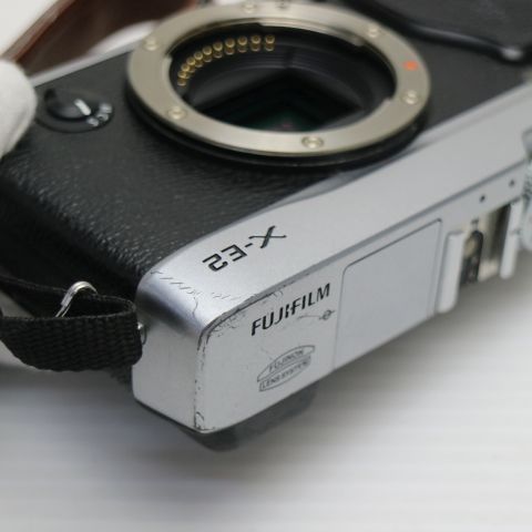 【美品】FUJI X-E2 (FX-X-E2)本体 シルバー 【土日発送】 新品同様 FUJIFILM X-E2 シルバー 即日発送 ミラーレス一眼 FUJIFILM