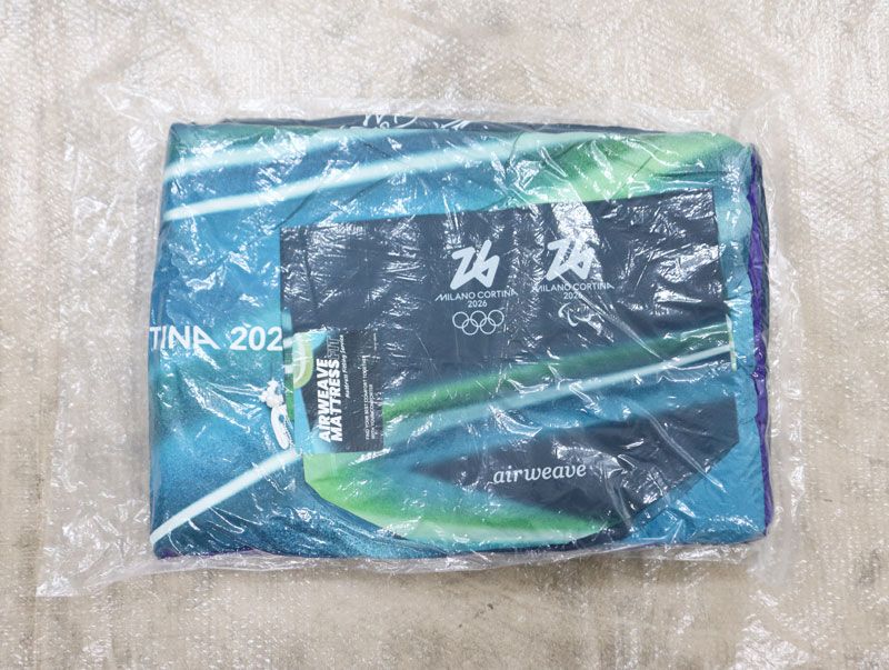 ◇新品未開封品◇ airweave エアウィーヴ ハイパーダウン 掛け布団