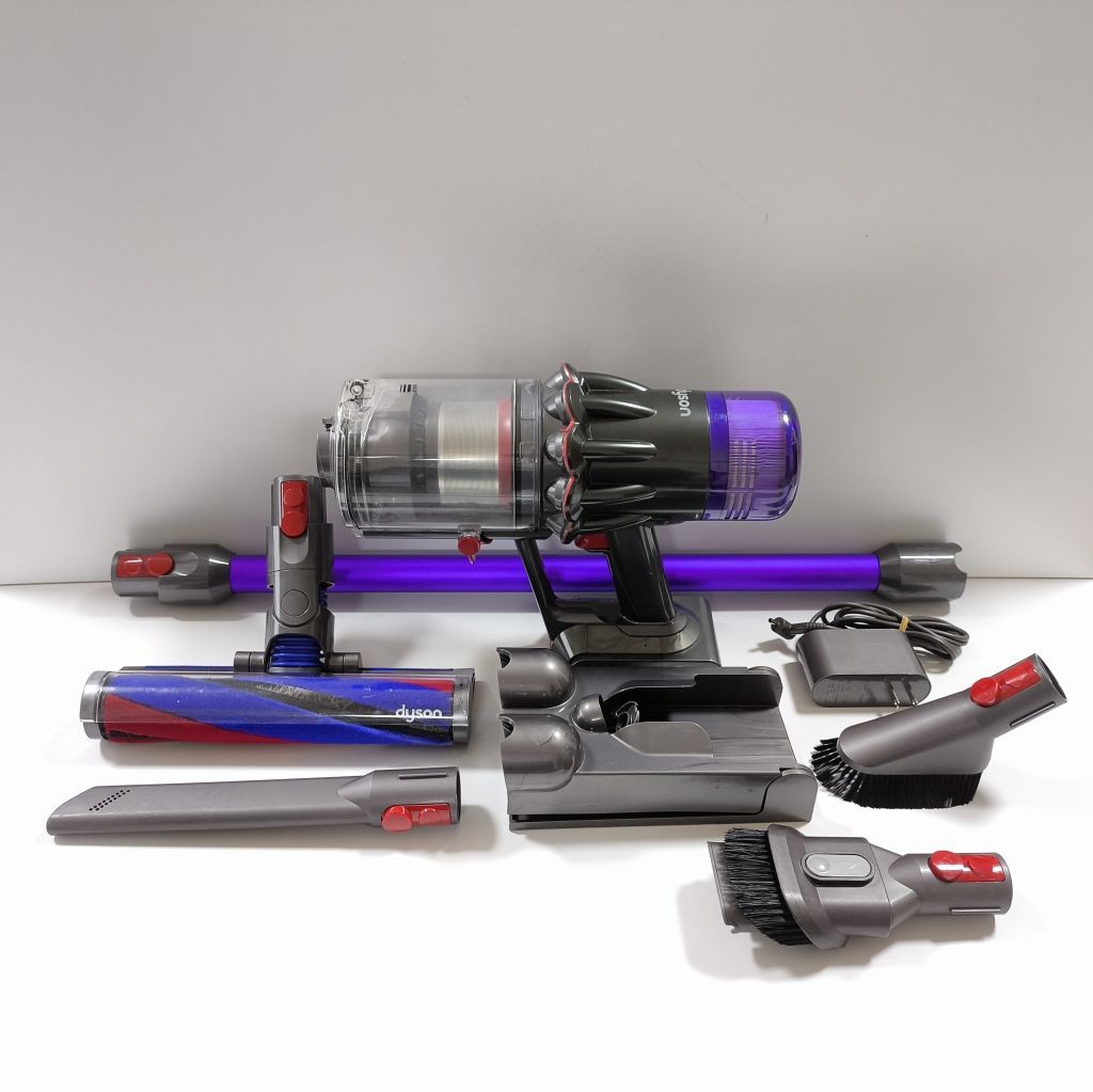 バッテリー良好　Dyson SV18　掃除機 一式セット【動作確認済】　No341