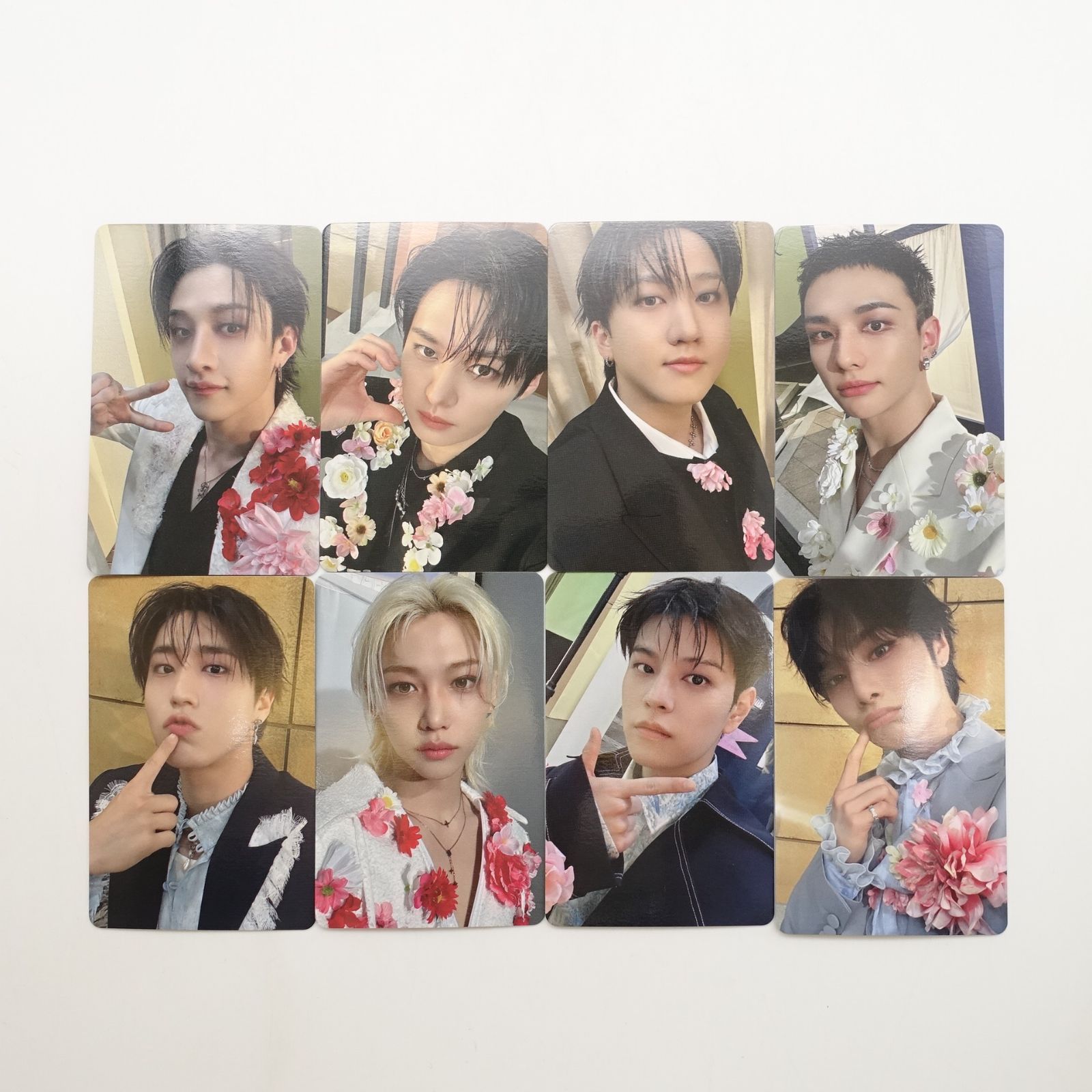 スキズ　Hollow 2/1 straykids オフイベ　トレカ　8種　① StrayKids hollow 2/1オフイベ会場限定トレカ 8枚コンプ｜Yahoo!フリマ