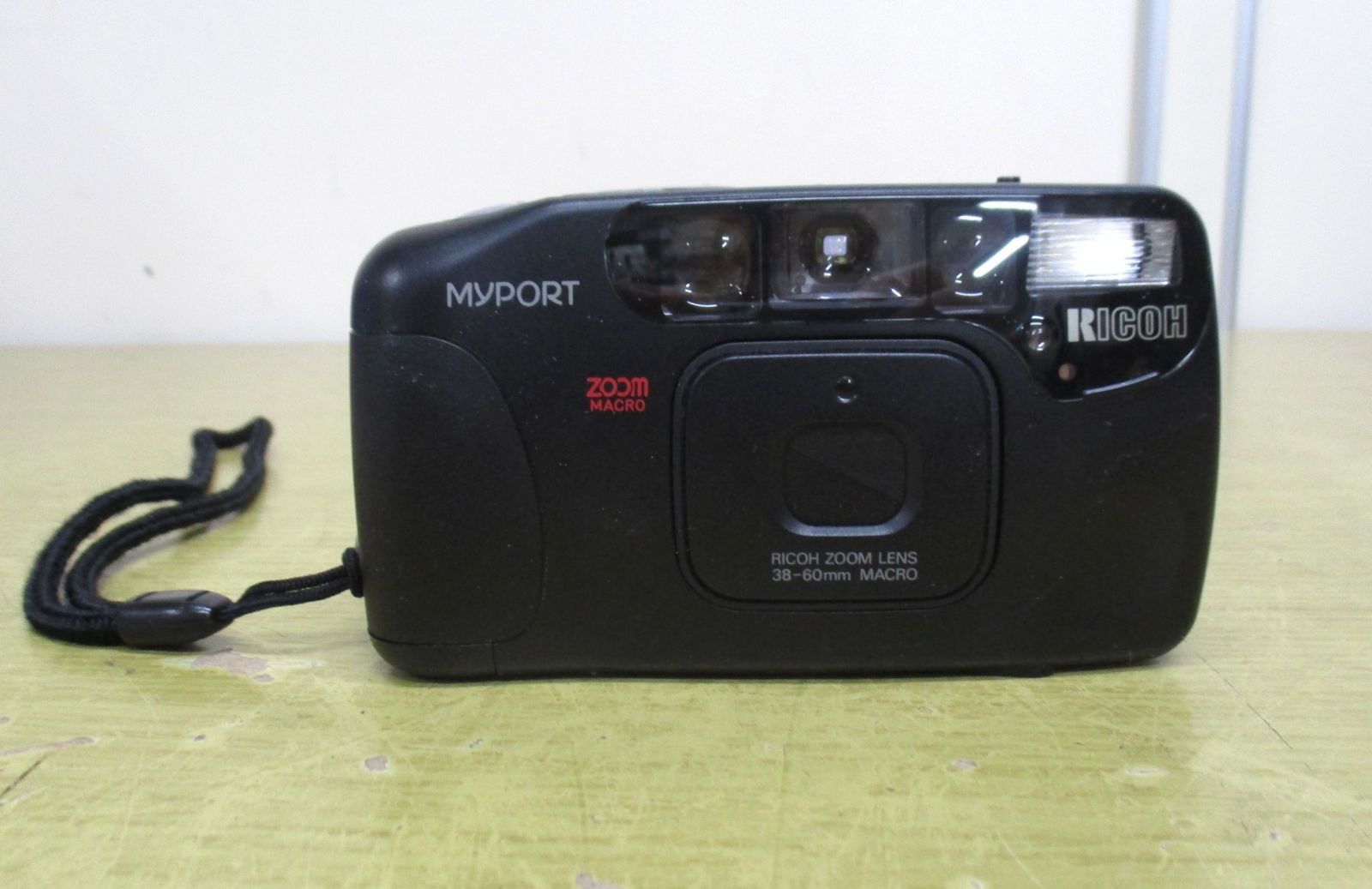 B160 RICOH R1 Date /MYPORT ZOOM MINI P フィルムカメラ 2台売り B160 RICOH R1 Date /MYPORT ZOOM MINI P フィルムカメラ 2台売り