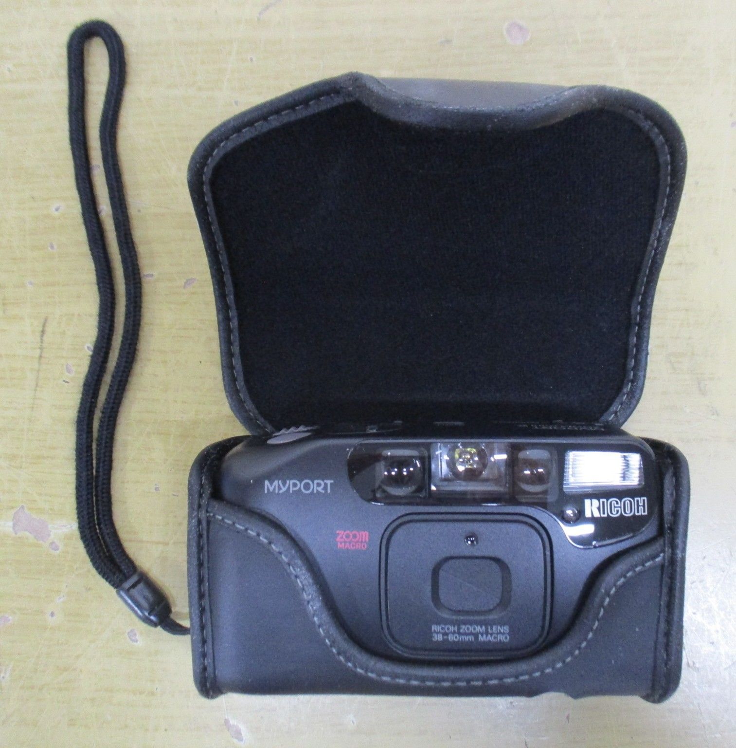 B160 RICOH R1 Date /MYPORT ZOOM MINI P フィルムカメラ 2台売り B160 RICOH R1 Date /MYPORT ZOOM MINI P フィルムカメラ 2台売り