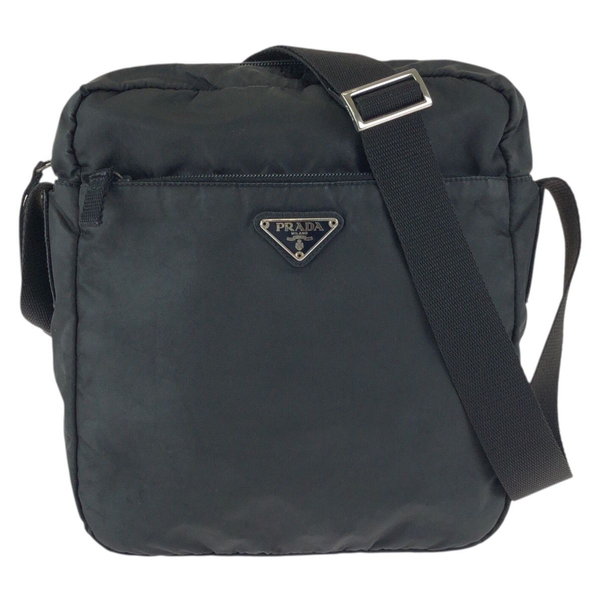 PRADA プラダ テスート 三角ロゴプレート ブラック 黒 シルバー金具