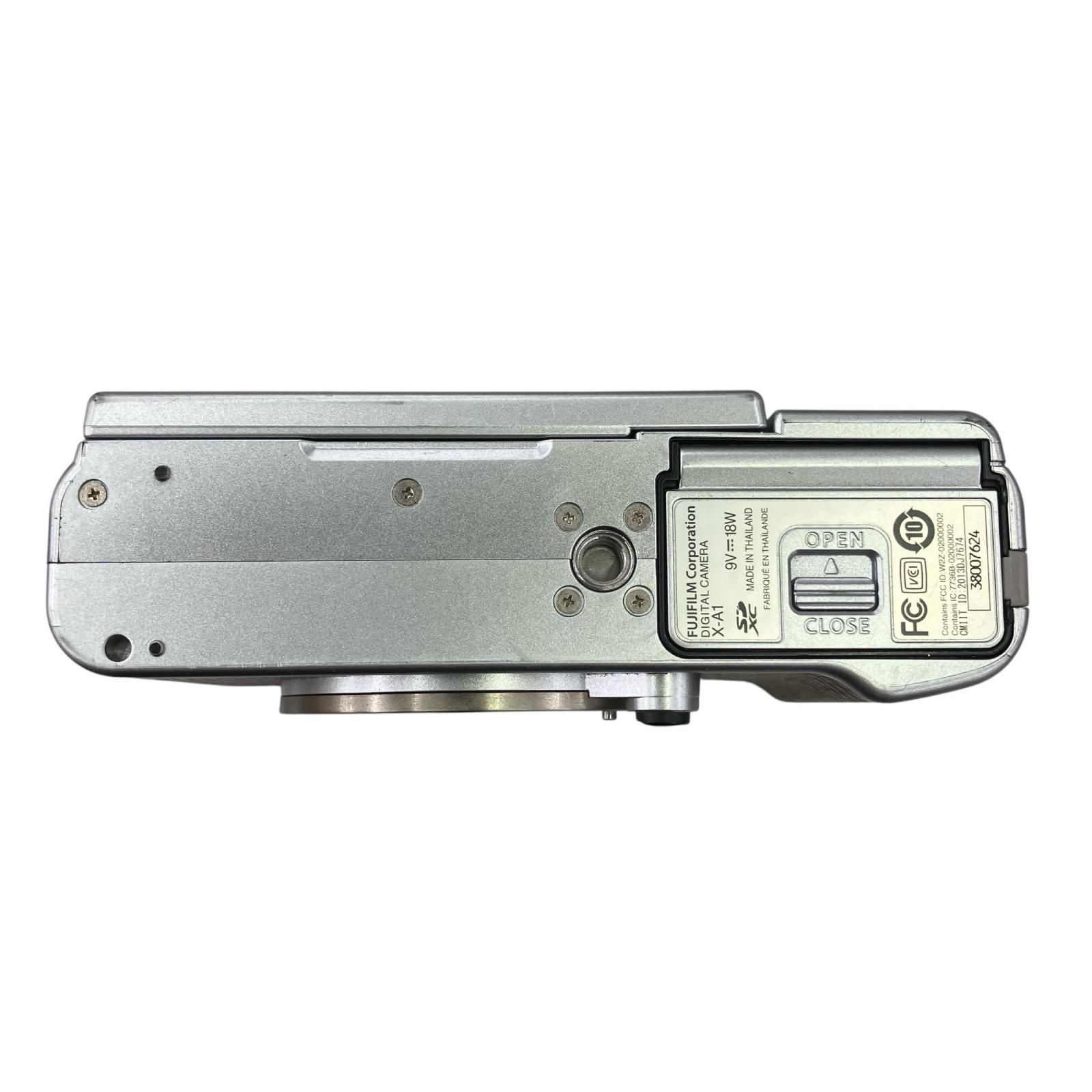 186000 ジャンク品 FUJIFILM フジフィルム ミラーレス一眼 X-A1