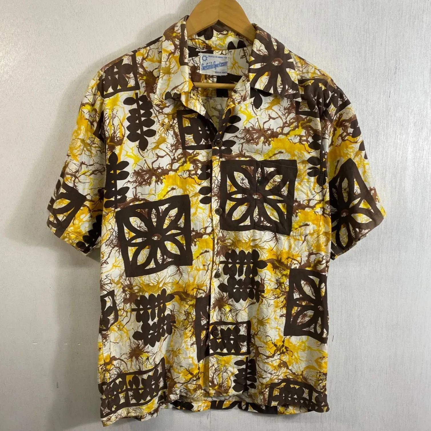 60s Surfside Sportswear アロハシャツ ハワイ 総柄 半袖 開襟 トライバル ボタニカル オープンカラー 古着 VINTAGE ブラウン系 D474 60s Surfside Sportswear アロハシャツ ハワイ 総柄 半袖 開襟