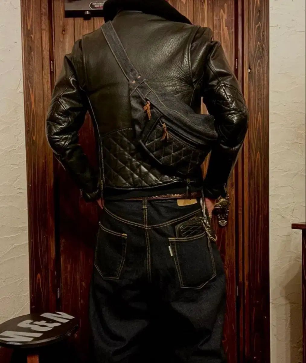 ONE-PIECE OF ROCK 1点物 ショルダーバッグ WW2デニム 限定 ワンピース』のルフィとローをイメージした多機能ボディバッグ登場