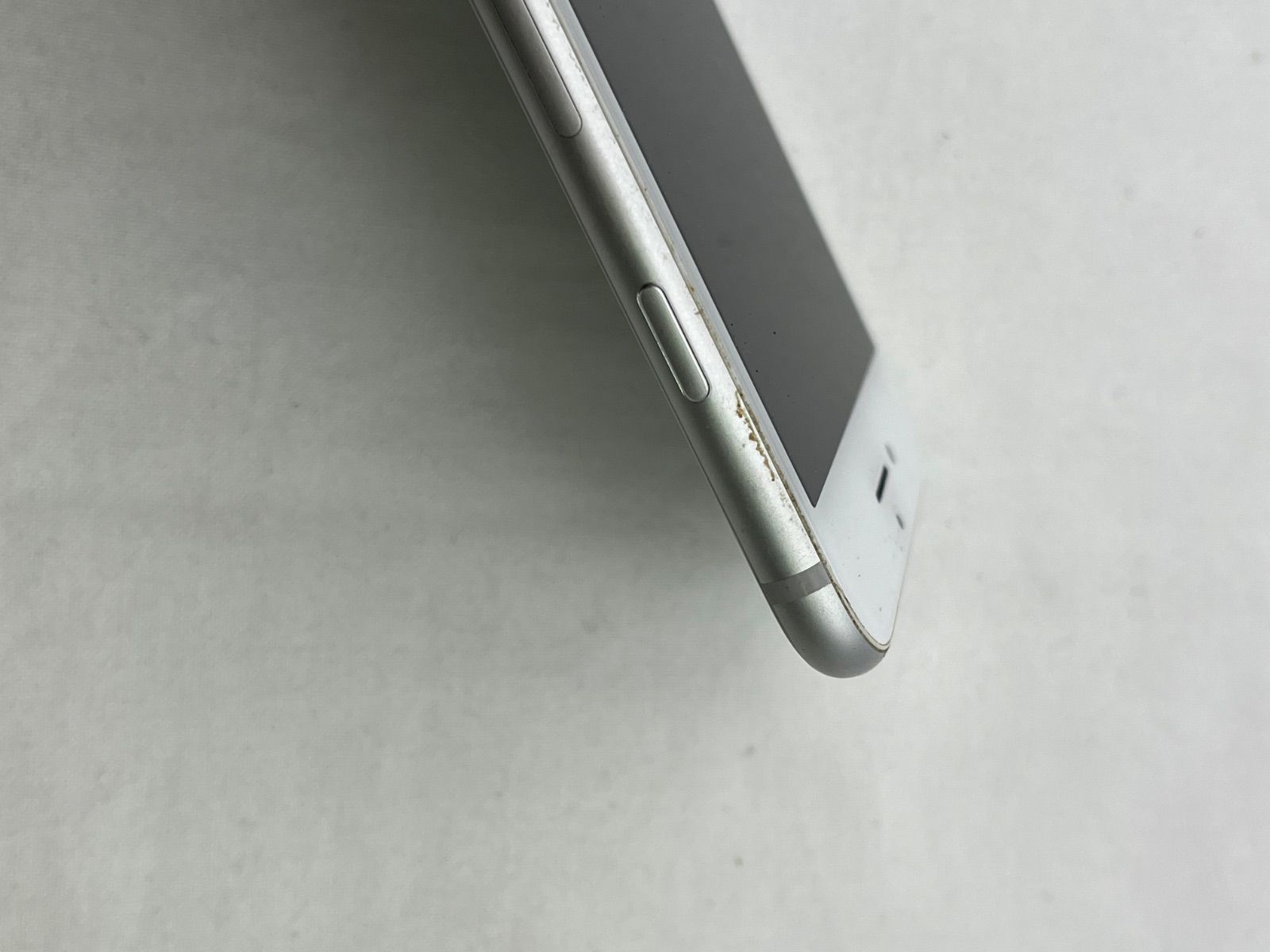 iPhone8 64GB ドコモ ジャンク 79% - メルカリ