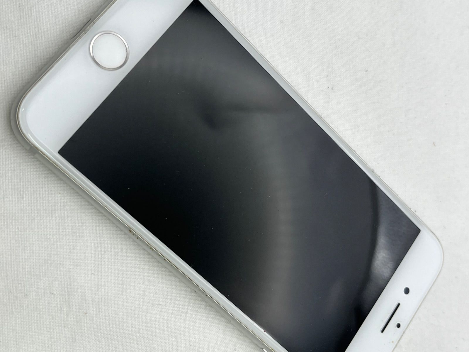 iPhone8 64GB ドコモ ジャンク 79% - メルカリ