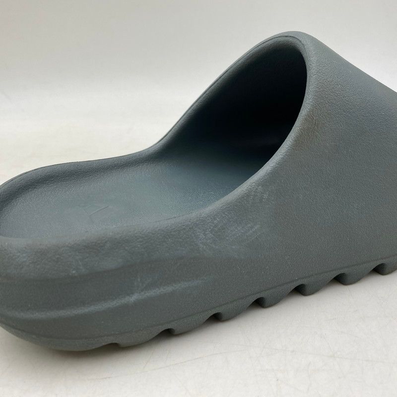 中古品】 adidas アディダス ID2349 YEEZY SLIDE SLATE MARINE