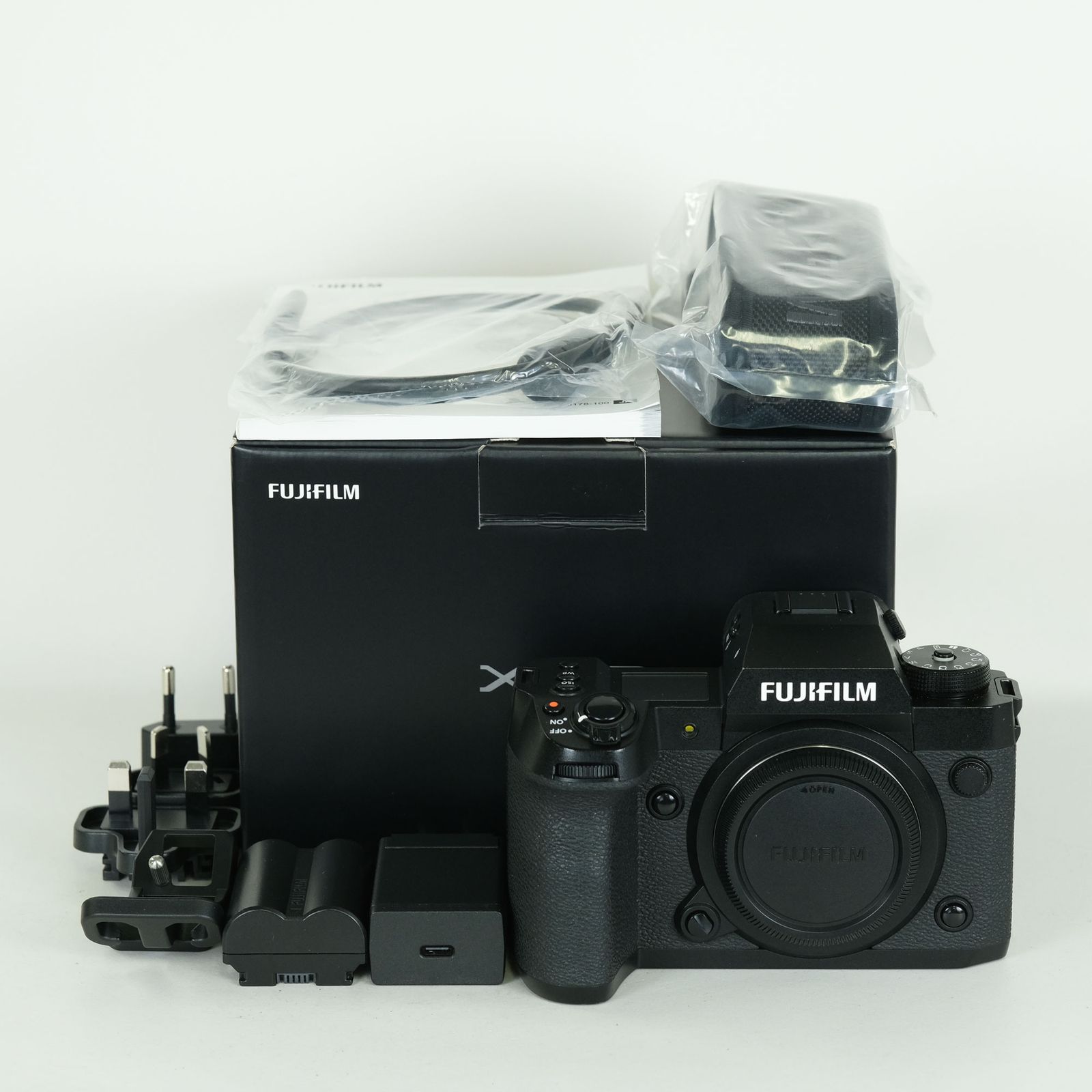 美品 | シャッター数17,030回] FUJIFILM X-H2 [ボディ] | FUJIFILM X 