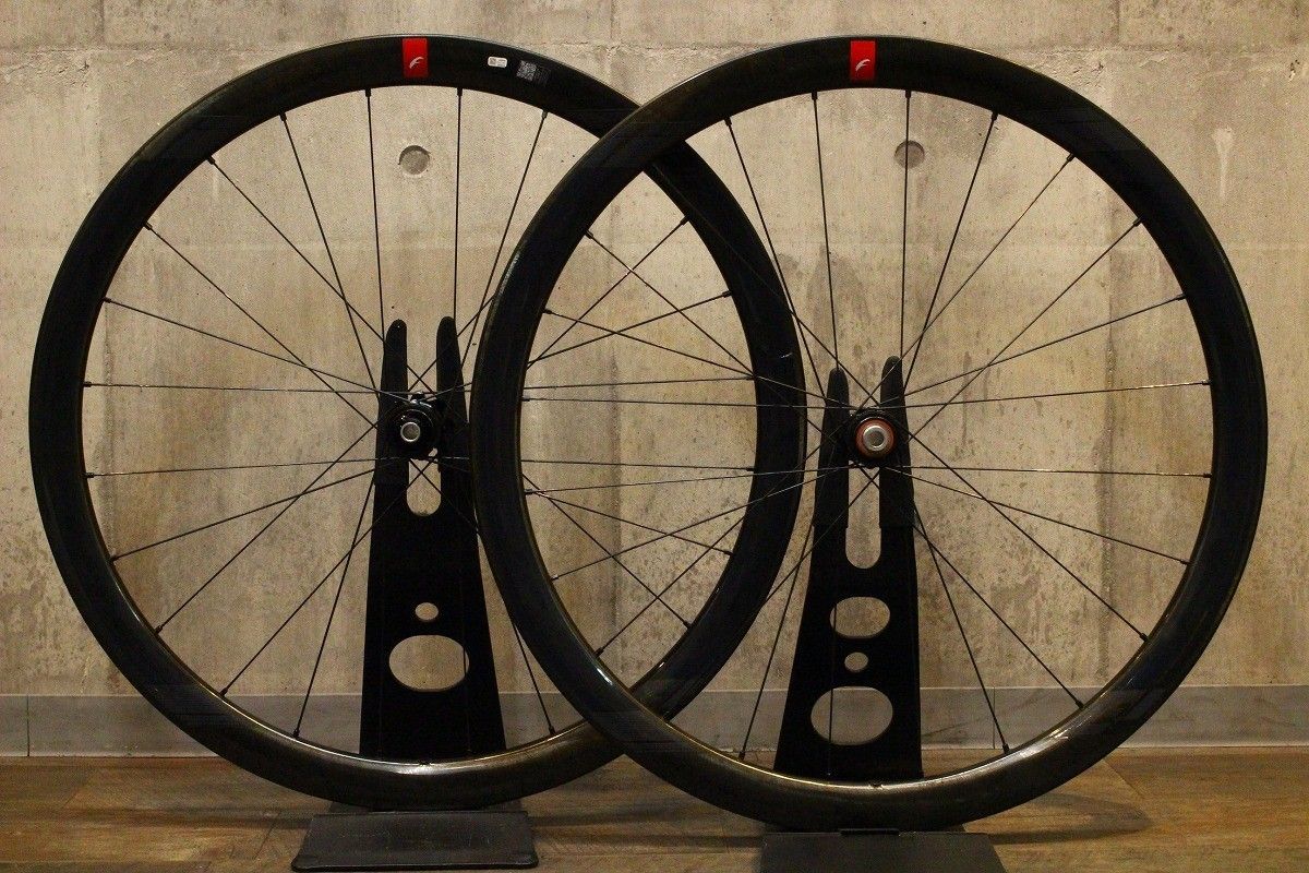 フルクラム FULCRUM ウィンド WIND 40 DB カーボン チューブレスレディ