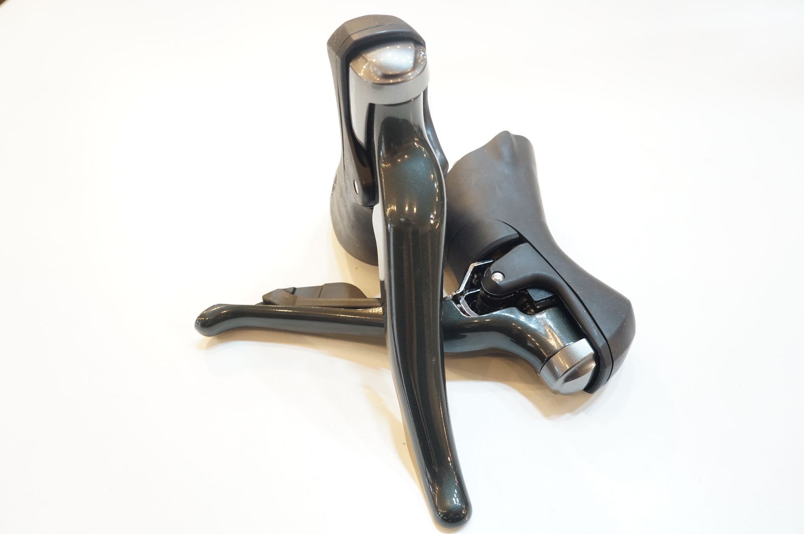 SHIMANO 「シマノ」 TIAGRA ST-4700 デュアルコントロールレバー / バイチャリ浦和ベース