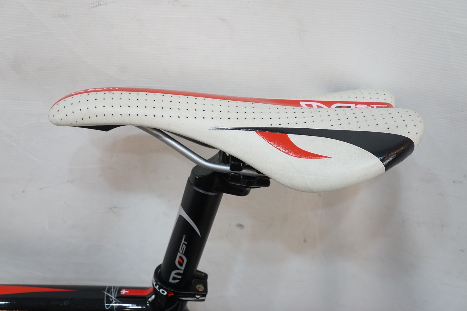 PINARELLO 「ピナレロ」 FP1 TIAGRA 2011年モデル ロードバイク 