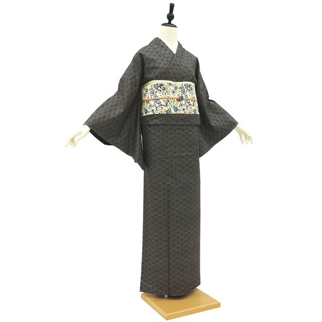 新古品】 本場大島紬 袷 着物 未使用 正絹 大島紬 7マルキ カタス式