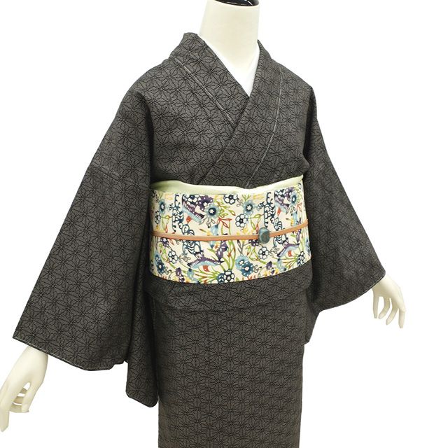 本場白大島紬 麻の葉模様 織出し 7マルキ 正絹 着物羽織セット 新古品